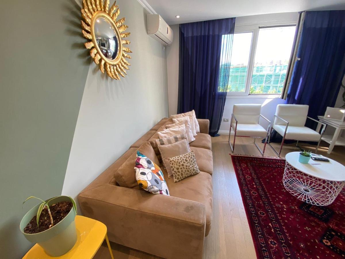 טיראנה Cozy & Stylish Apartment מראה חיצוני תמונה